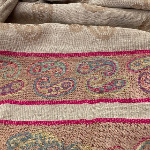 Pashmina 100% Pink Tan Paisley Scarf Wrap Grandma Cottage Romantic - Picture 3 of 6